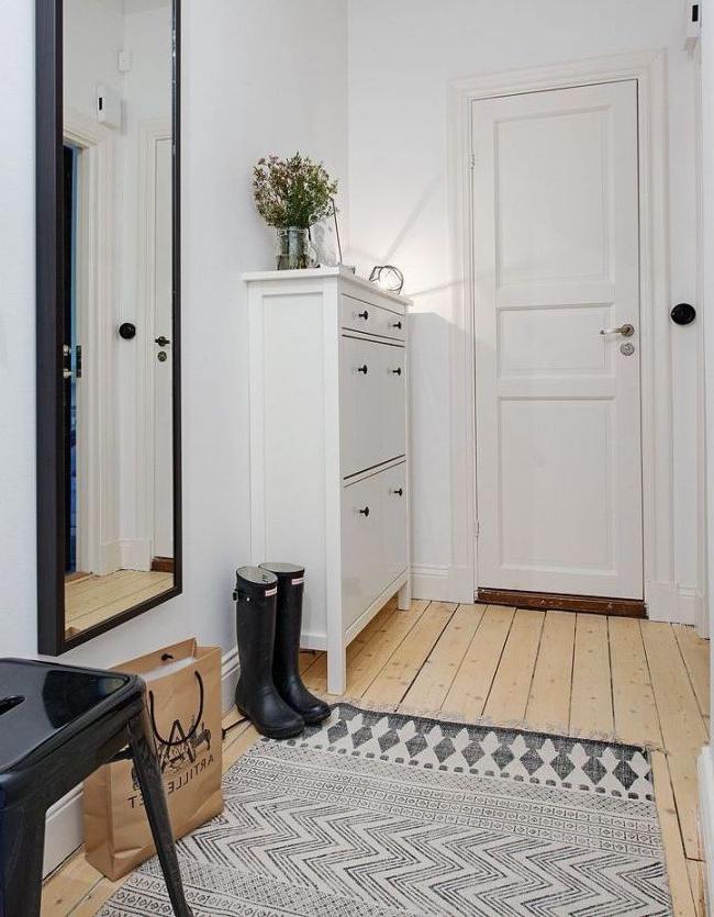 A narrow shoe cabinet will save space in a small hallway