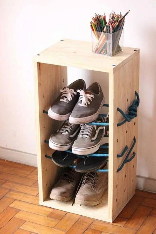 Timber Box and Rope Shoe Rack